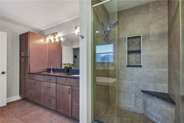 2839 Gates Court, Broadview Heights, OH 44147