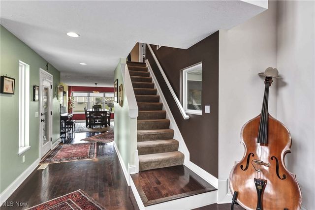 2839 Gates Court, Broadview Heights, OH 44147