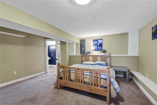 2839 Gates Court, Broadview Heights, OH 44147