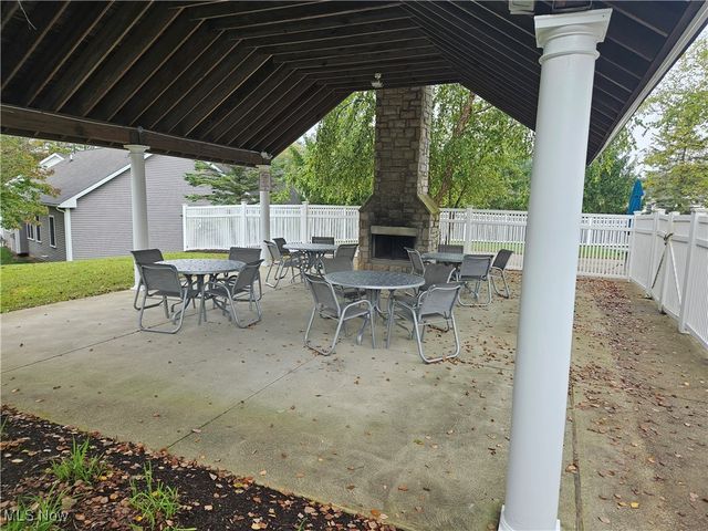 2839 Gates Court, Broadview Heights, OH 44147