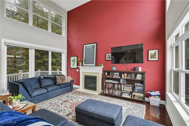 2839 Gates Court, Broadview Heights, OH 44147