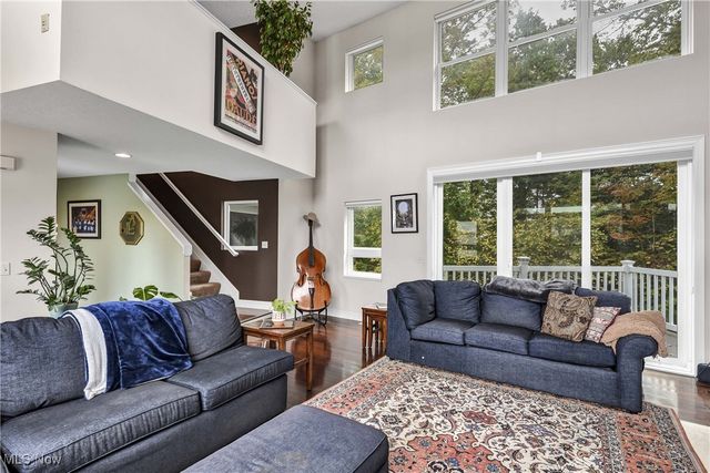 2839 Gates Court, Broadview Heights, OH 44147