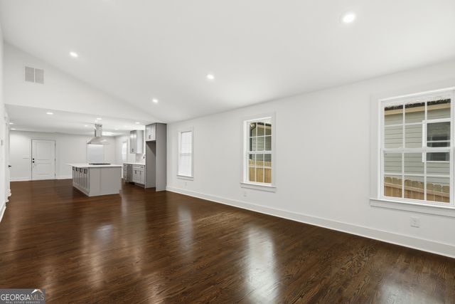 987 Lawton Street SW, Atlanta, GA 30310