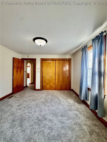 401 Hudson Street, St Albans, WV 25177