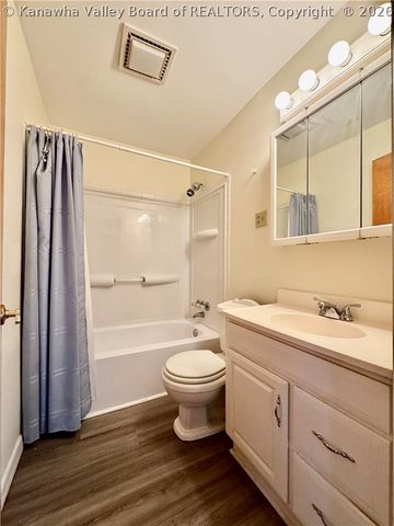 401 Hudson Street, St Albans, WV 25177