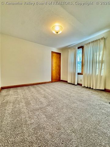 401 Hudson Street, St Albans, WV 25177