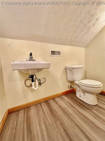 401 Hudson Street, St Albans, WV 25177