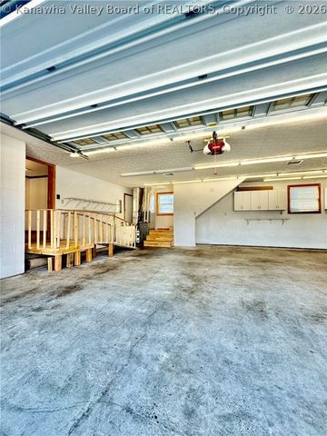 401 Hudson Street, St Albans, WV 25177