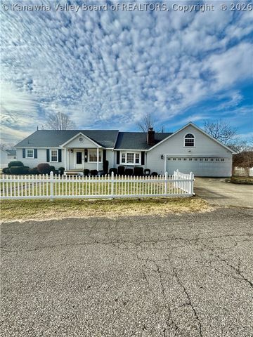 401 Hudson Street, St Albans, WV 25177