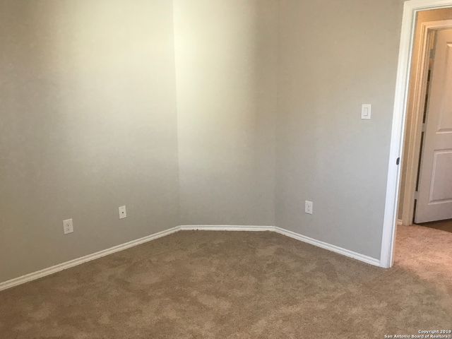 1810 Strawberry Fld, New Braunfels, TX 78130