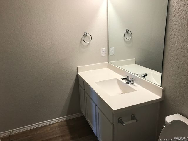 1810 Strawberry Fld, New Braunfels, TX 78130