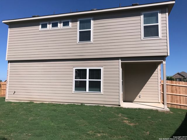 1810 Strawberry Fld, New Braunfels, TX 78130