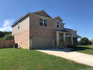 1810 Strawberry Fld, New Braunfels, TX 78130