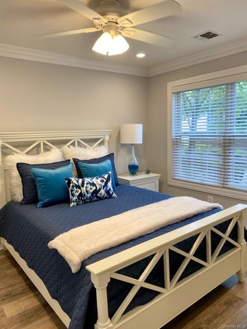 166 Horizon View Drive 166, Farmingville, NY 11738