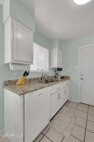 10716 HITCHCOCK Avenue, El Paso, TX 79935