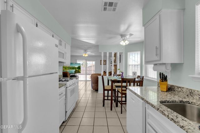 10716 HITCHCOCK Avenue, El Paso, TX 79935