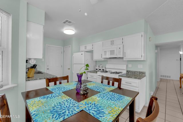 10716 HITCHCOCK Avenue, El Paso, TX 79935