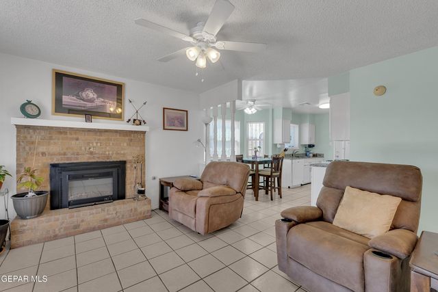 10716 HITCHCOCK Avenue, El Paso, TX 79935