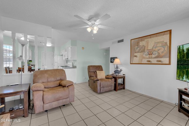 10716 HITCHCOCK Avenue, El Paso, TX 79935