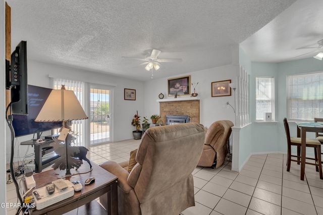 10716 HITCHCOCK Avenue, El Paso, TX 79935