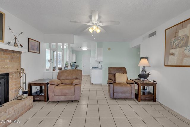 10716 HITCHCOCK Avenue, El Paso, TX 79935