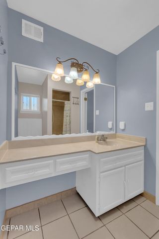 10716 HITCHCOCK Avenue, El Paso, TX 79935