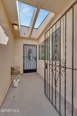 10716 HITCHCOCK Avenue, El Paso, TX 79935