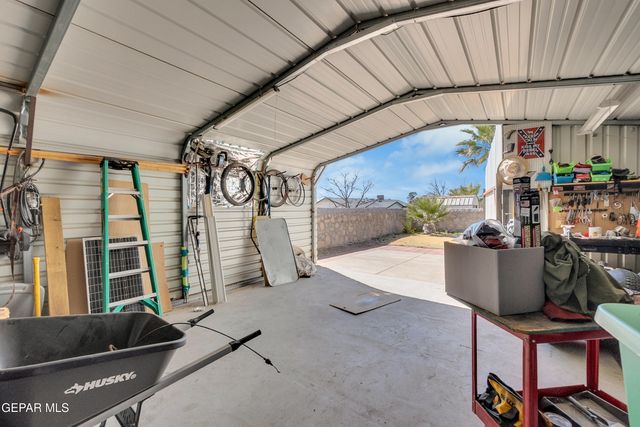 10716 HITCHCOCK Avenue, El Paso, TX 79935