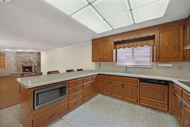 6244 Robin Court, Pleasanton, CA 94588