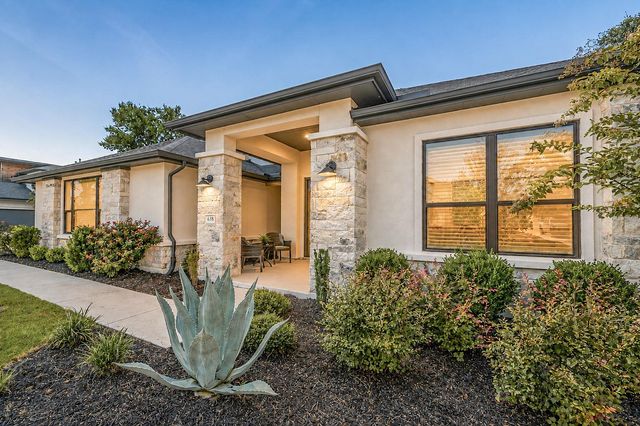 638 Bridge Water LOOP, Dripping Springs, TX 78620