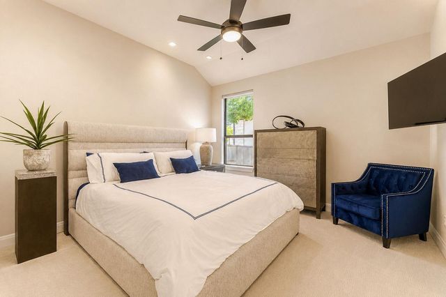 638 Bridge Water LOOP, Dripping Springs, TX 78620