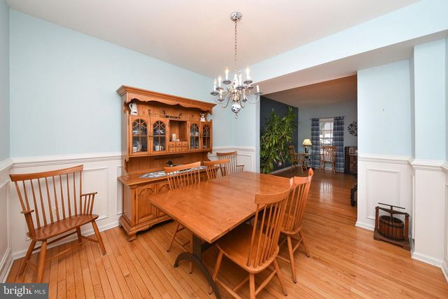 2053 CHRISTINA, Langhorne, PA 19053