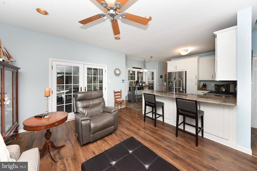 Image 22 of property listing at 2053 CHRISTINA, Langhorne, PA 19053