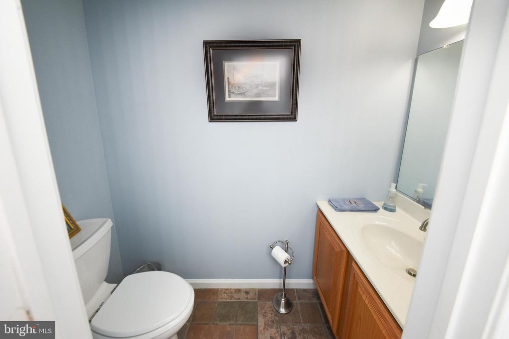 Image 23 of property listing at 2053 CHRISTINA, Langhorne, PA 19053