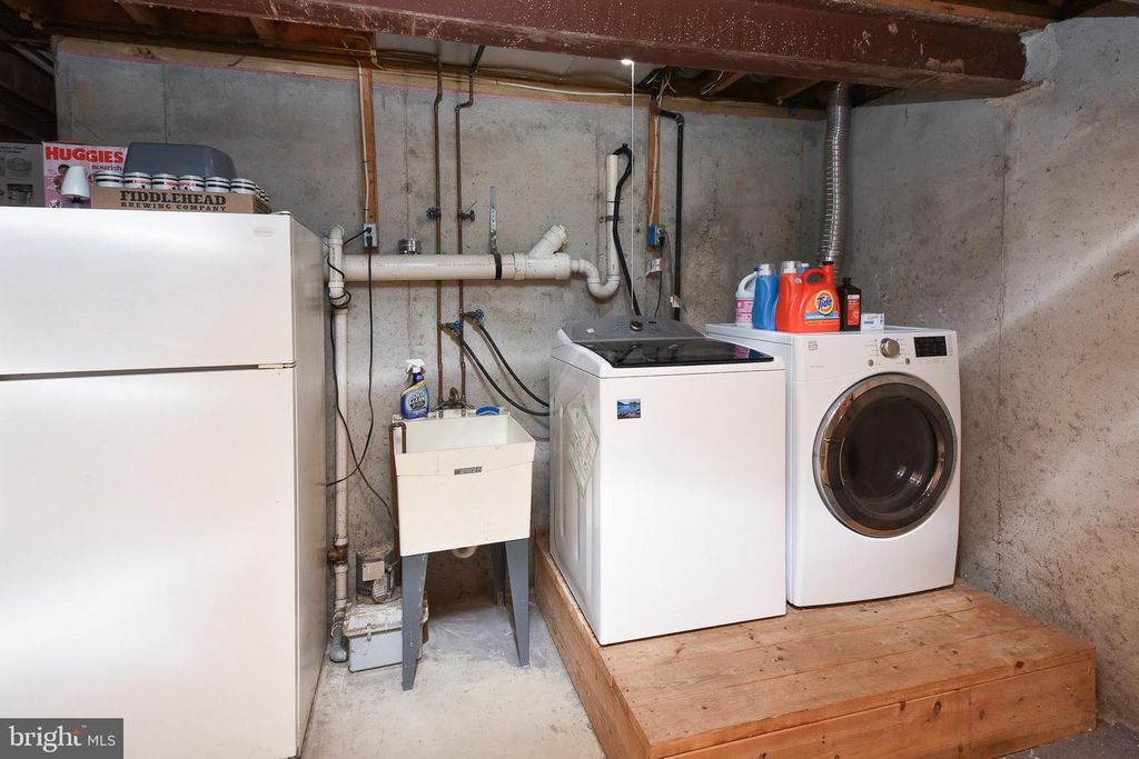 Image 36 of property listing at 2053 CHRISTINA, Langhorne, PA 19053