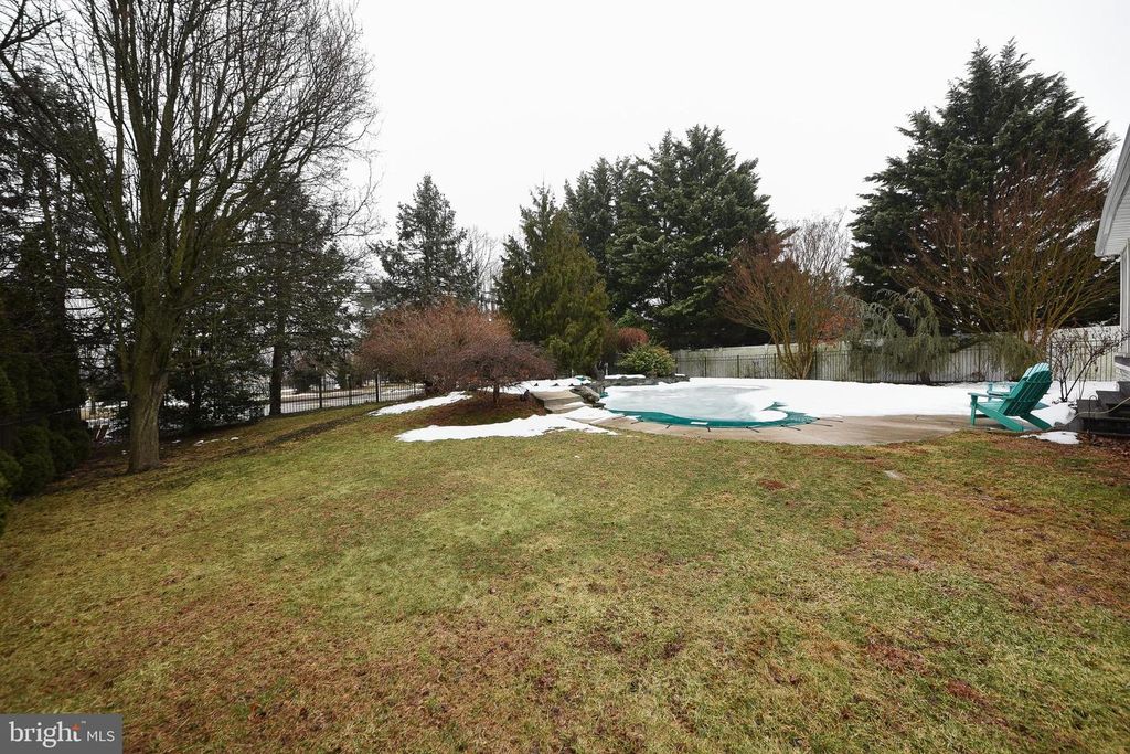 Image 42 of property listing at 2053 CHRISTINA, Langhorne, PA 19053