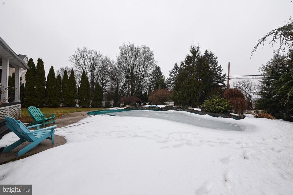 Image 43 of property listing at 2053 CHRISTINA, Langhorne, PA 19053