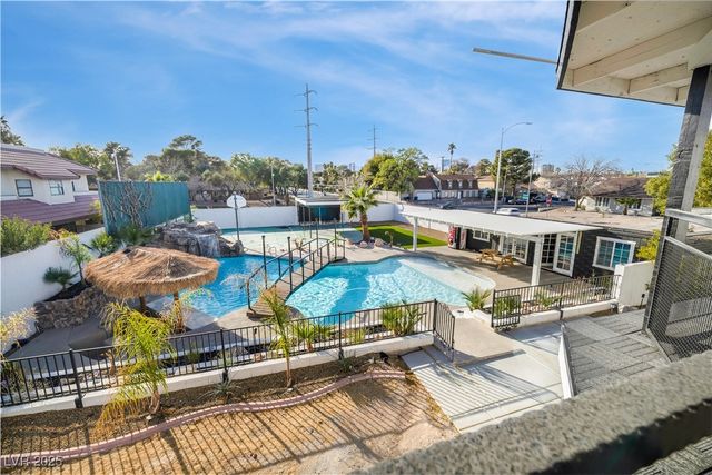 3911 Kamden Way, Las Vegas, NV 89119