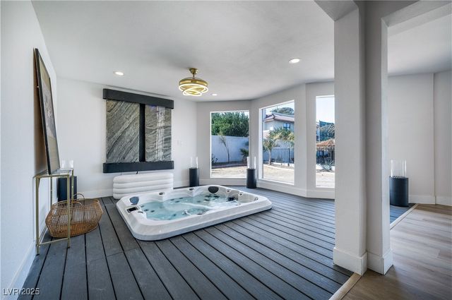 3911 Kamden Way, Las Vegas, NV 89119