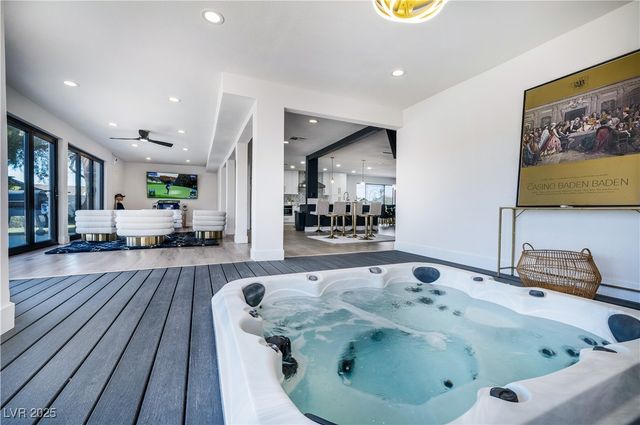 3911 Kamden Way, Las Vegas, NV 89119