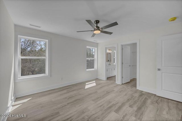 288 Charlestown Road, Southport, NC 28461