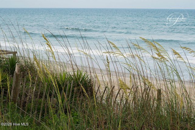288 Charlestown Road, Southport, NC 28461