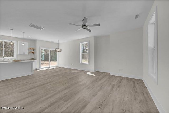 288 Charlestown Road, Southport, NC 28461