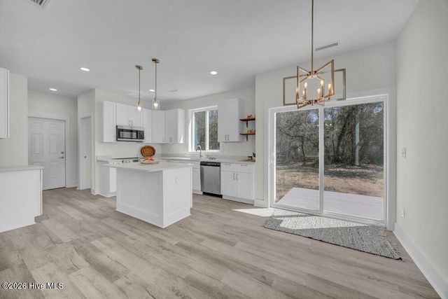 288 Charlestown Road, Southport, NC 28461