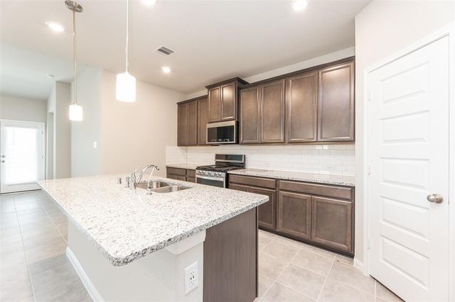 1230 Glendora Drive, Rosharon, TX 77583