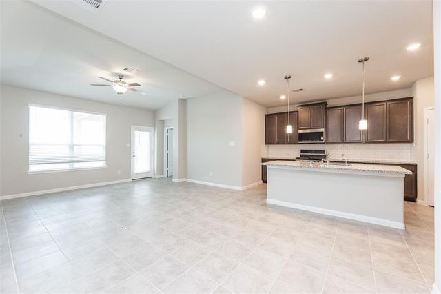 1230 Glendora Drive, Rosharon, TX 77583