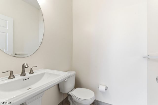 1306 Fir Ct, Franklin Twp., NJ 08873