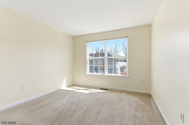 1306 Fir Ct, Franklin Twp., NJ 08873