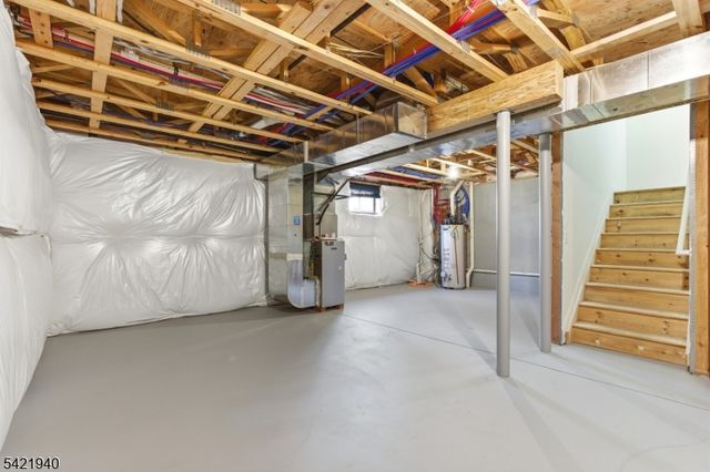 1306 Fir Ct, Franklin Twp., NJ 08873