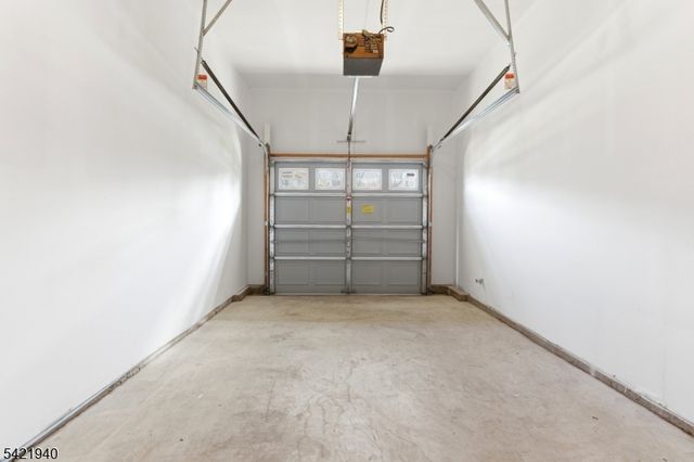 1306 Fir Ct, Franklin Twp., NJ 08873